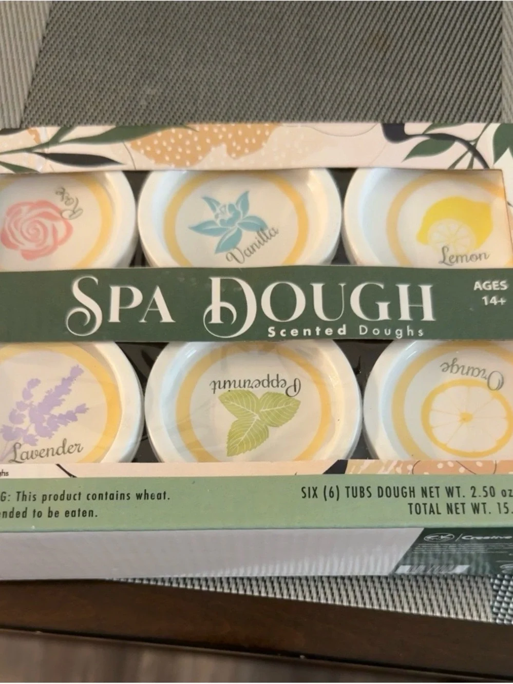 Spa Dough Scented Dough Set - Green and White Relaxation Tubs